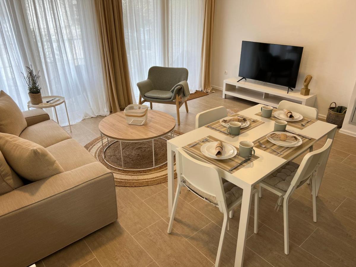 Sunset Huus Apartment Starigrad Paklenica Bagian luar foto