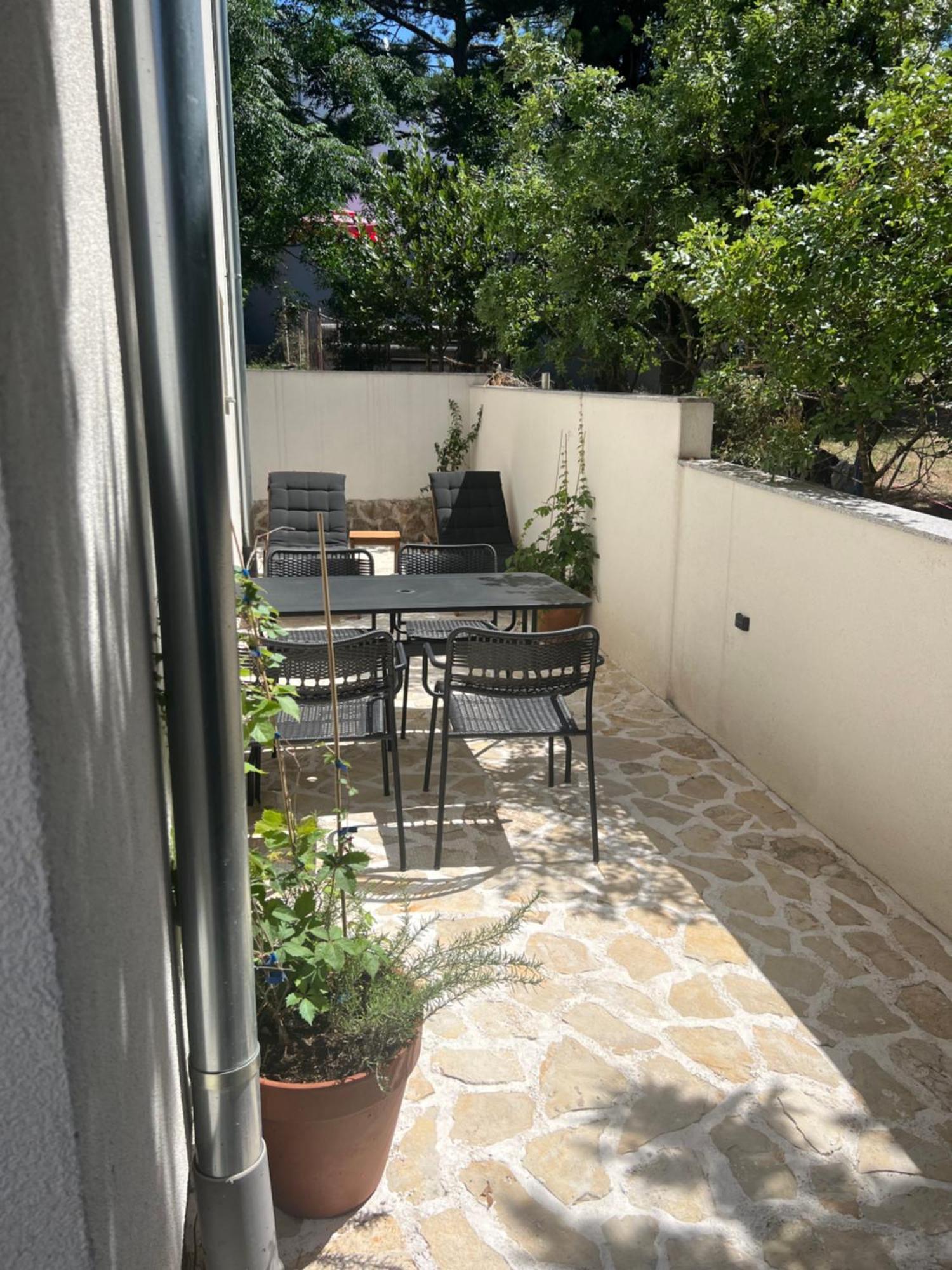 Sunset Huus Apartment Starigrad Paklenica Bagian luar foto